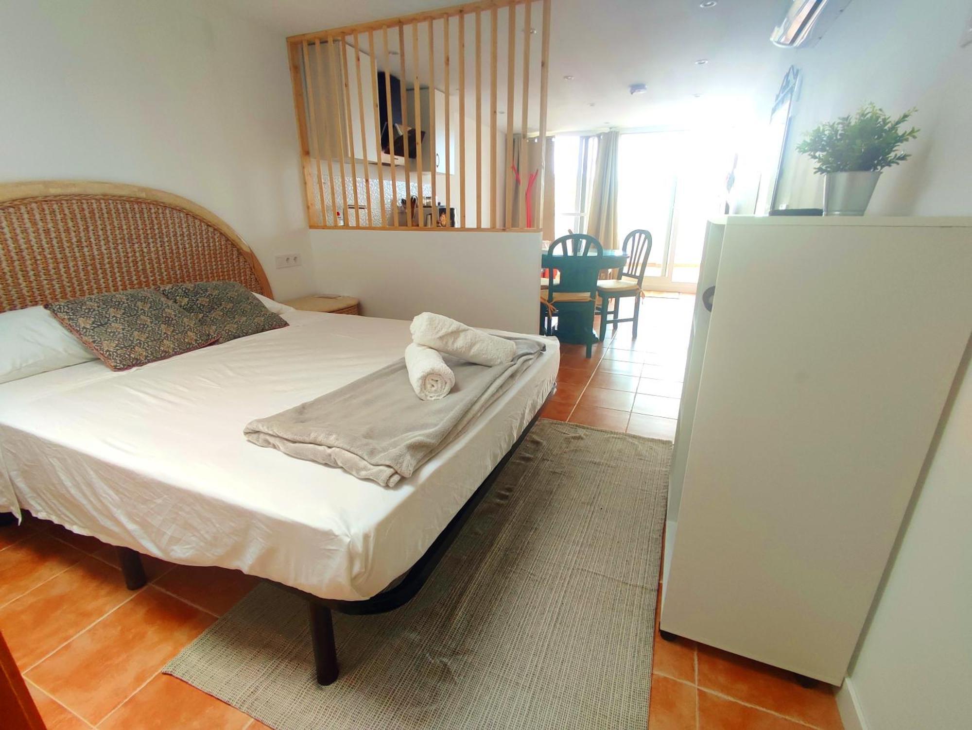 Villa Falconera Apartaments, Gandia A Las Faldas De La Montana Kültér fotó
